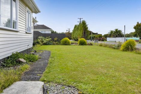 Photo of property in 28 Celia Street, Stratford, 4332