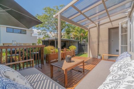 Photo of property in 24 Gardner Avenue, New Lynn, Auckland, 0600