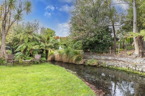 Photo of property in 2 Royds Street, Fendalton, Christchurch, 8014