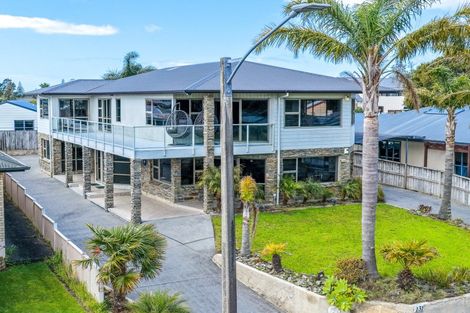 Photo of property in 131 Mayfair Avenue, Whangamata, 3620