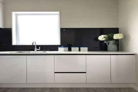 Photo of property in 14 Creggan Crescent, Flat Bush, Auckland, 2019