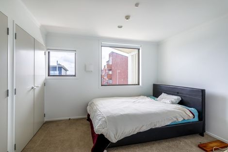 Photo of property in 2b Harakeke Road, Hobsonville, Auckland, 0618