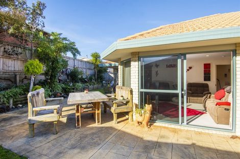 Photo of property in 77 Santa Monica Drive, Papamoa Beach, Papamoa, 3118