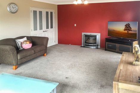 Photo of property in 4 Caroline Way, Northwood, Christchurch, 8051