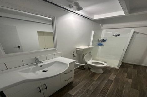 Photo of property in 2/62 South Karori Road, Karori, Wellington, 6012