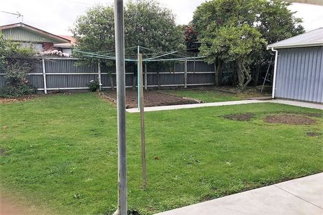 Photo of property in 65 Boston Avenue, Hornby, Christchurch, 8042