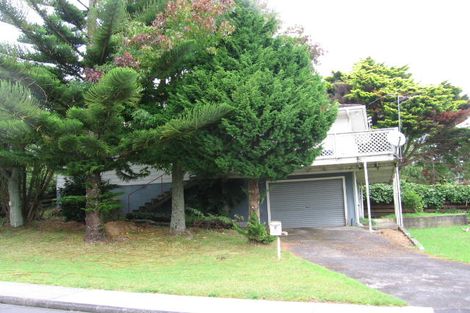 Photo of property in 3 Dallow Place, Henderson, Auckland, 0612