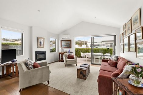 Photo of property in 53 Waghorne Street, Ahuriri, Napier, 4110