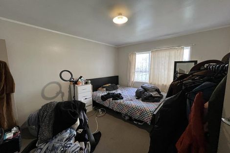 Photo of property in 2/41 Miro Street, New Lynn, Auckland, 0600