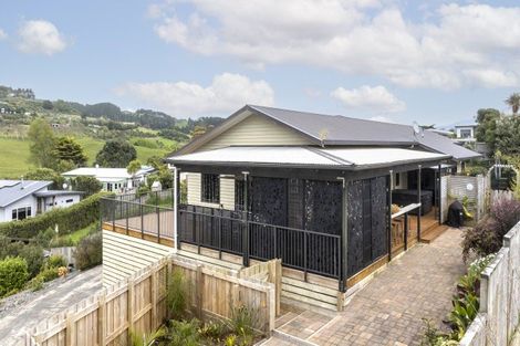 Photo of property in 5a Waikowhai Place, Raglan, 3225