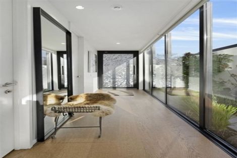 Photo of property in 54 Gracefield Avenue, Christchurch Central, Christchurch, 8013