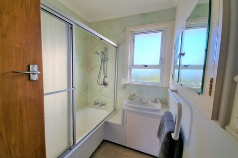 Photo of property in 3 Harrow Place, Hokowhitu, Palmerston North, 4410