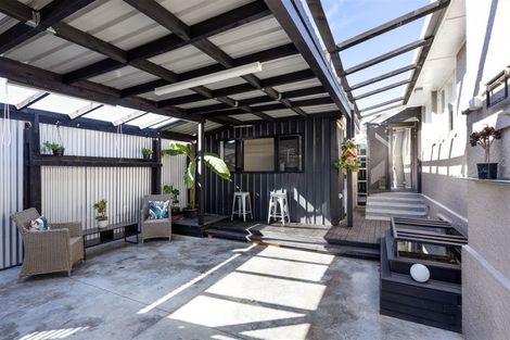 Photo of property in 70 Stephenson Street, Blenheim, 7201