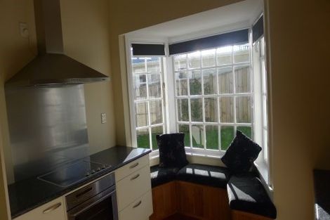 Photo of property in 27 Tawa Terrace, Tawa, Wellington, 5028
