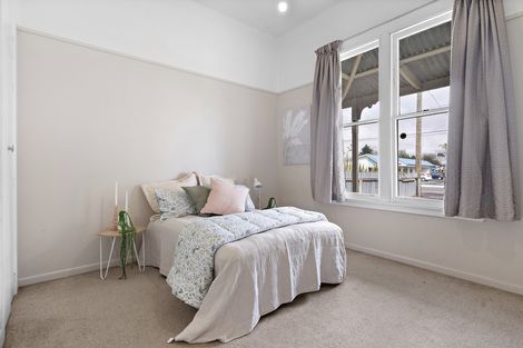 Photo of property in 84 Lincoln Road, Masterton, 5810