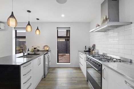 Photo of property in 71 Aviemore Drive, Marshland, Christchurch, 8083