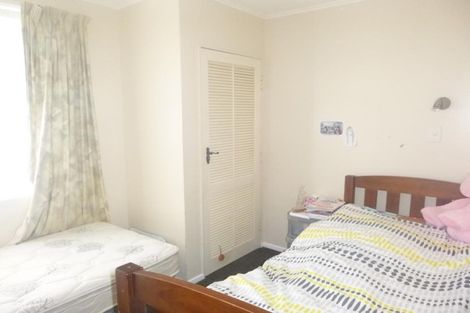 Photo of property in 61a Bristol Square, Hutt Central, Lower Hutt, 5010