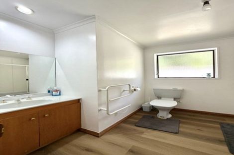 Photo of property in 2/954 High Street, Avalon, Lower Hutt, 5011
