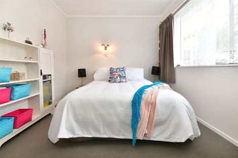 Photo of property in 2/438 Hibiscus Coast Highway, Orewa, 0931