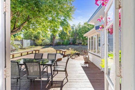Photo of property in 22 Sunset Street, Hilltop, Taupo, 3330