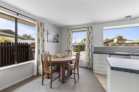 Photo of property in 28 Holland Drive, Kaiapoi, 7630