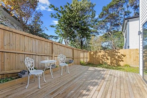 Photo of property in 29b West Harbour Drive, West Harbour, Auckland, 0618