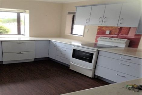 Photo of property in 6 Maywood Grove, Churton Park, Wellington, 6037