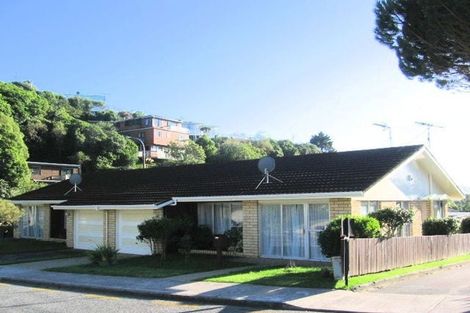 Photo of property in 1a Burdendale Grove, Churton Park, Wellington, 6037