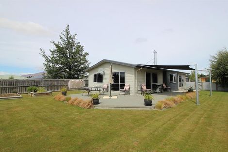 Photo of property in 14 Rhoboro Road, Twizel, 7901