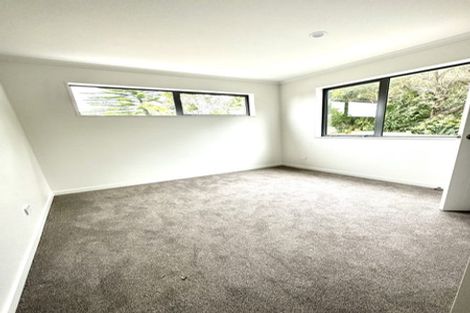 Photo of property in 8/11 Celeste Place, Totara Vale, Auckland, 0627