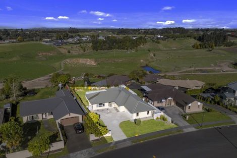 Photo of property in 39 Norm Freeman Drive, Te Puke, 3119