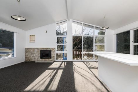 Photo of property in 7 Silverbirch Grove, Churton Park, Wellington, 6037