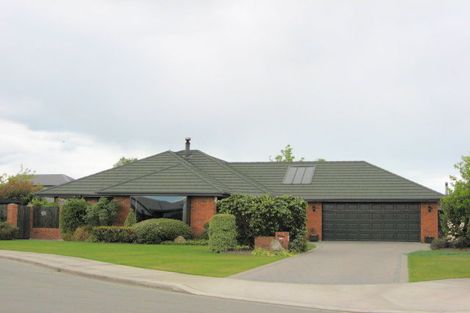 Photo of property in 22 Goodwood Close, Rangiora, 7400