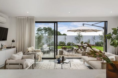 Photo of property in 77 Jutland Road, Hauraki, Auckland, 0622