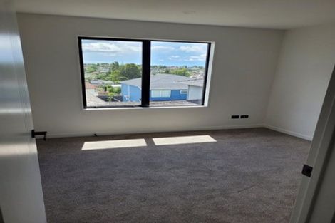 Photo of property in 8/15 Union Road, Howick, Auckland, 2014