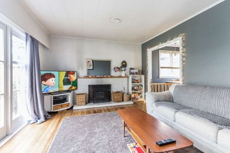 Photo of property in 26 Watts Street, Waipawa, 4210