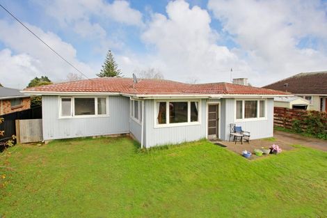 Photo of property in 82 Grove Road, Papakura, 2110