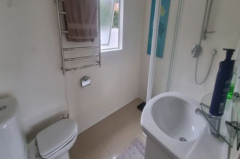 Photo of property in 1a Hythe Terrace, Mairangi Bay, Auckland, 0630