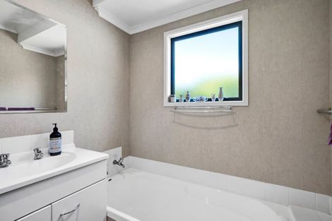 Photo of property in 2 Kaipi Street, Manaia, 4612