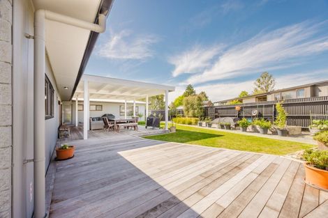 Photo of property in 2 Willow Grove, Waipukurau, 4200