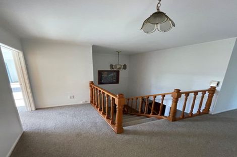 Photo of property in 11a Orewa Heights Crescent, Orewa, 0931