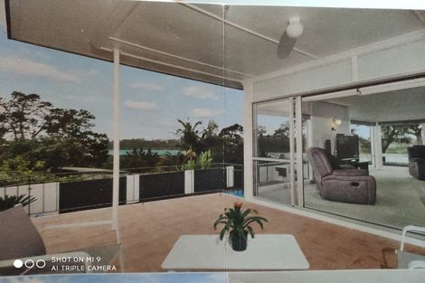 Photo of property in 171c Colwill Road, Massey, Auckland, 0614