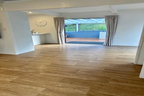 Photo of property in 1/160 Glamorgan Drive, Torbay, Auckland, 0630