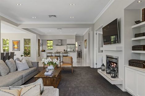 Photo of property in 7 Westall Lane, Avonhead, Christchurch, 8042