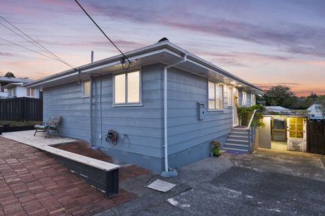Photo of property in 12 Helena Street, Massey, Auckland, 0614