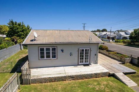 Photo of property in 4 Kiwi Street, Whanganui East, Whanganui, 4500