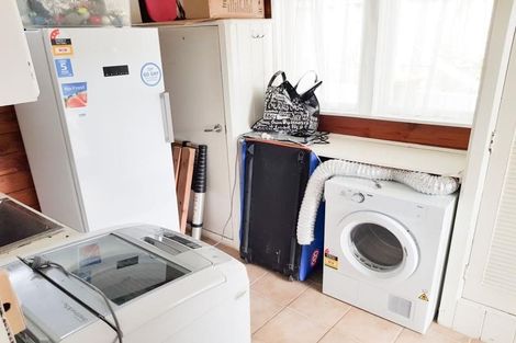 Photo of property in 47b Matai Road, Stanmore Bay, Whangaparaoa, 0932