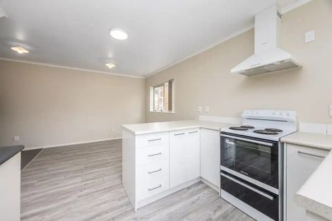 Photo of property in 15 Harriet Street, Favona, Auckland, 2024