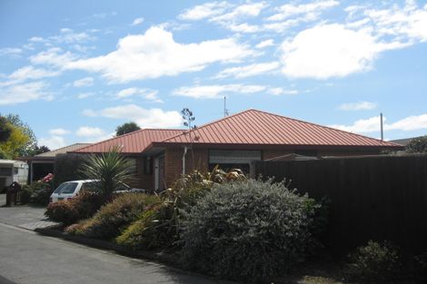 Photo of property in 6 Topaz Place, Bishopdale, Christchurch, 8053