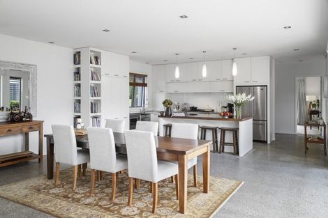 Photo of property in 14 Millbrook Drive, Waiuku, 2683